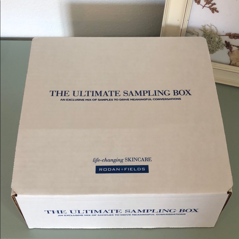 BRAND NEW RODAN AND FIELDS SAMPLE BOX